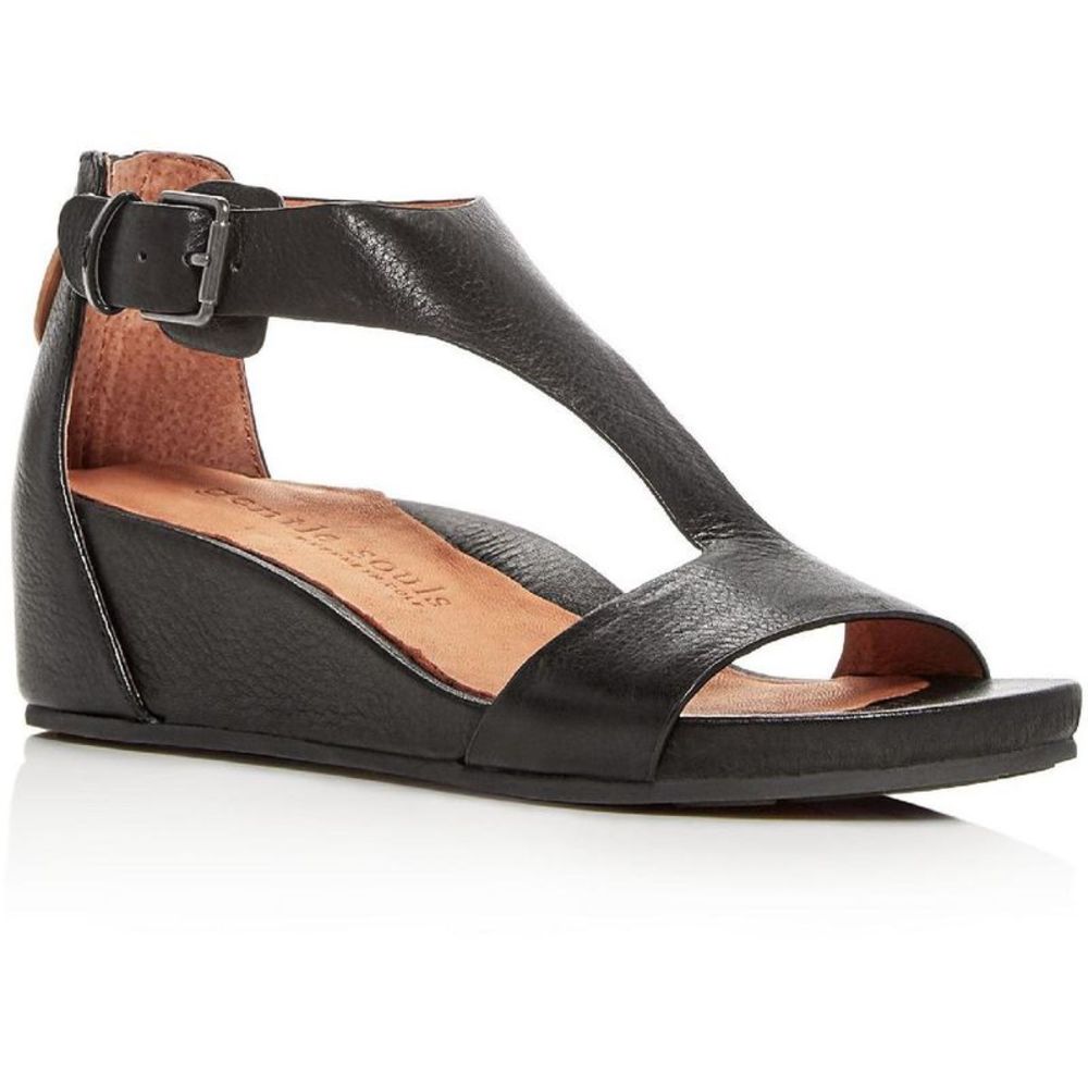 Gentle Souls by Kenneth Cole Womens Gisele Black Wedge Sandals Shoes NWT